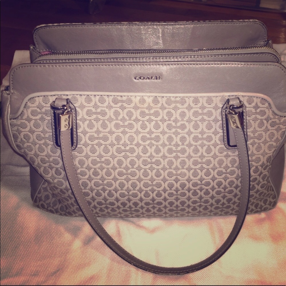 COACH Madison Kimberly Carryall. Beautiful Grey